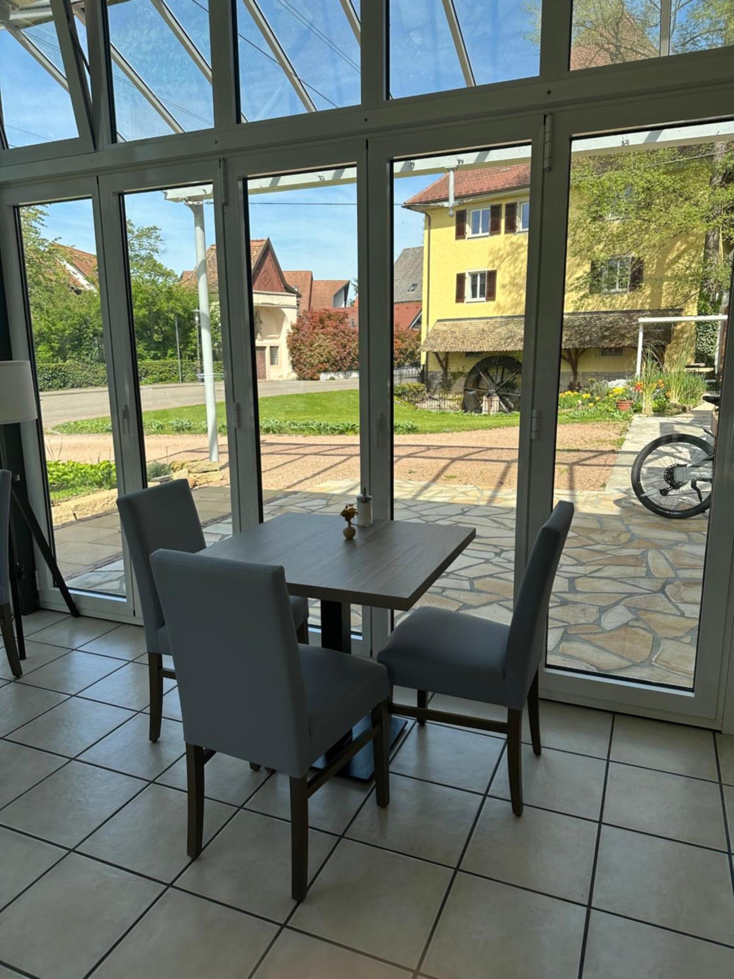 Hotel Hofmann Zur Mühle Bad Krozingen Exterior foto
