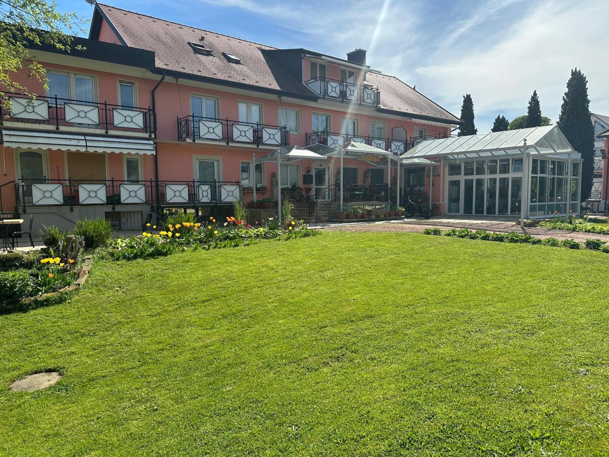 Hotel Hofmann Zur Mühle Bad Krozingen Exterior foto