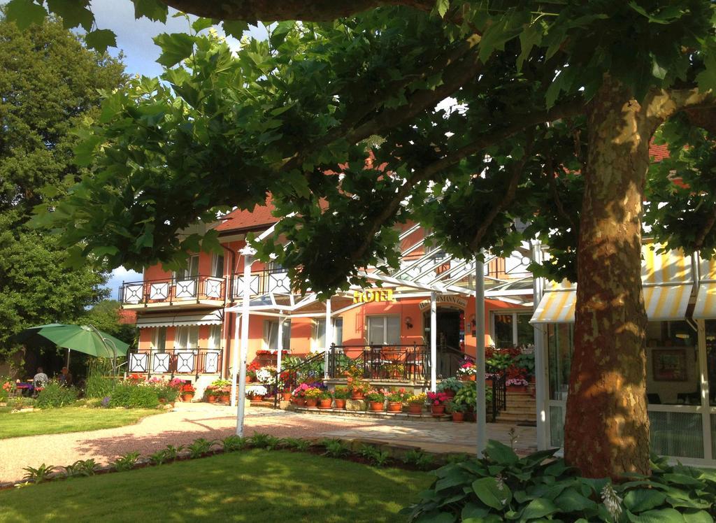 Hotel Hofmann Zur Mühle Bad Krozingen Exterior foto